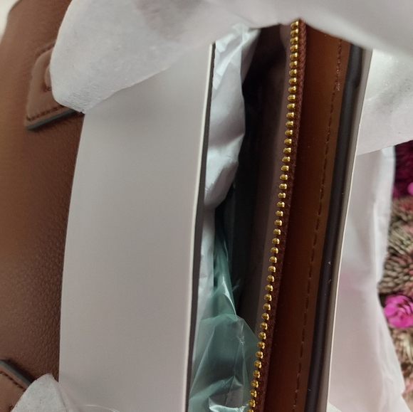 Michael Kors Bag - Picture 4 of 5